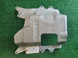 bontott SUZUKI VITARA Középső Kipufogó Dob Hővédő Lemez