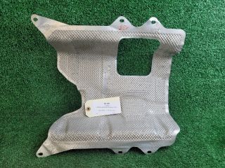 bontott SUZUKI VITARA Középső Kipufogó Dob Hővédő Lemez