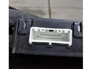 bontott SUZUKI VITARA Kulcs Nélküli Nyitás Jeladó