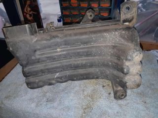 bontott SUZUKI VITARA Légszűrő Ház