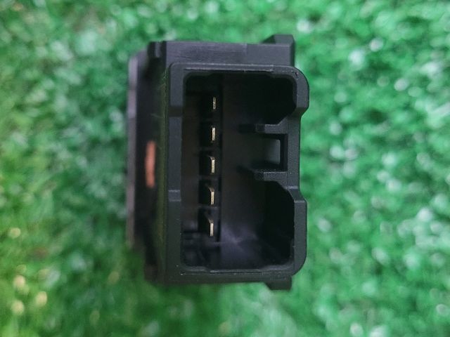 bontott SUZUKI VITARA Menetstabilizátor Kapcsoló