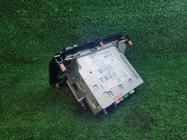 bontott SUZUKI VITARA Navigációs Fejegység