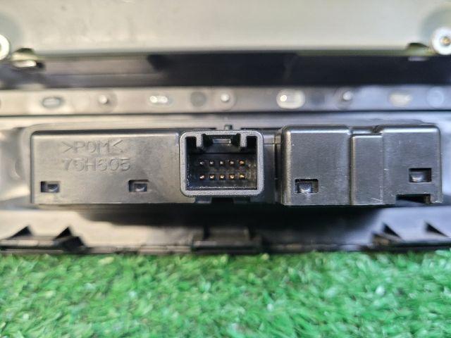 bontott SUZUKI VITARA Navigációs Fejegység