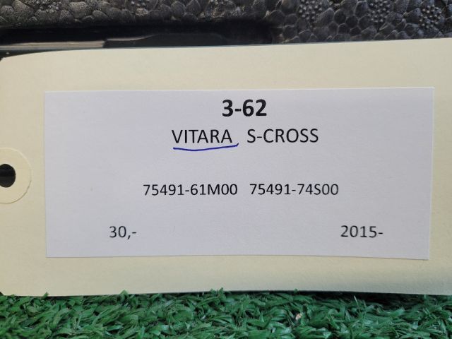 bontott SUZUKI VITARA Pótkerék Szerszámtartó