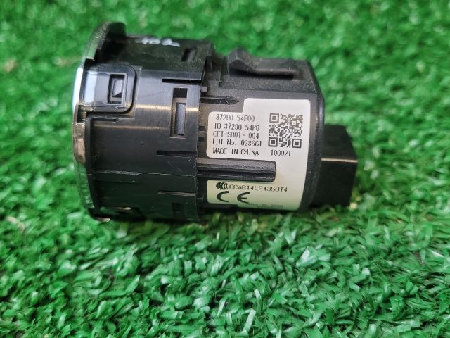 bontott SUZUKI VITARA Start / Stop Indító Gomb