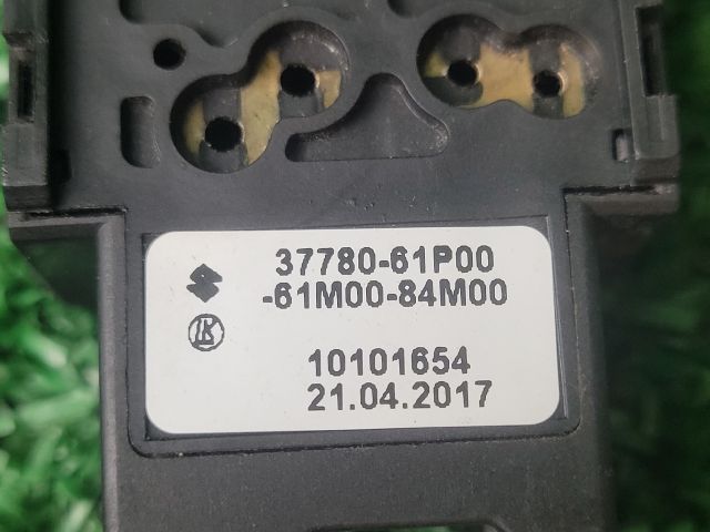 bontott SUZUKI VITARA Start / Stop Indító Gomb