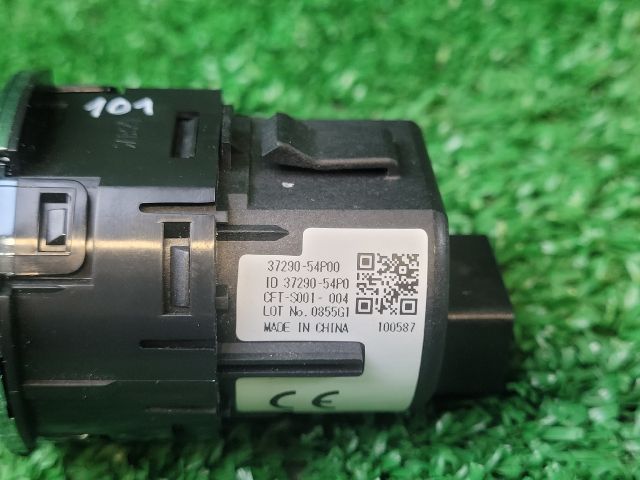 bontott SUZUKI VITARA Start / Stop Indító Gomb