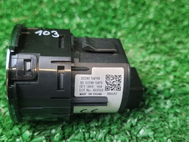 bontott SUZUKI VITARA Start / Stop Indító Gomb