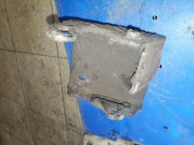 bontott SUZUKI VITARA Szervó Tartó Bak (Magában)