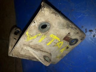 bontott SUZUKI VITARA Szervó Tartó Bak (Magában)