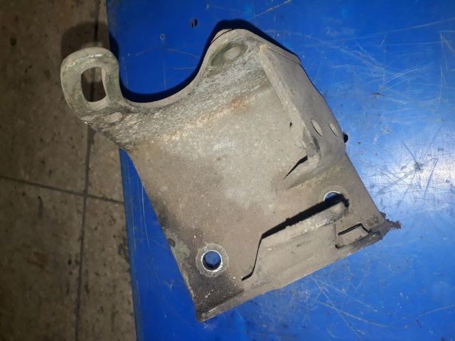 bontott SUZUKI VITARA Szervó Tartó Bak (Magában)