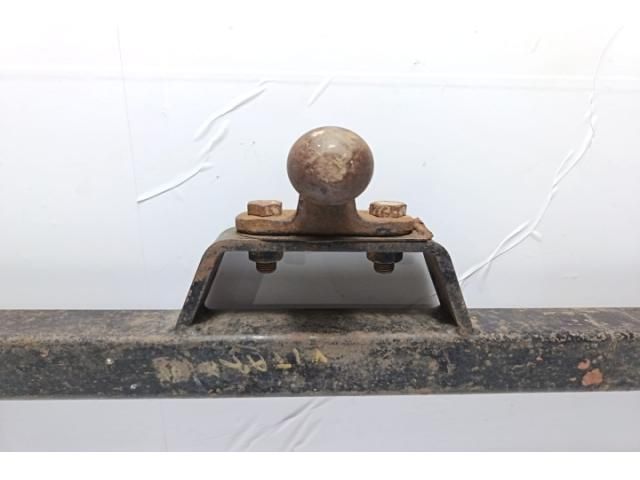 bontott SUZUKI VITARA Vonóhorog