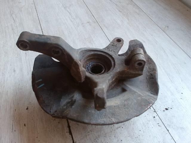 bontott SUZUKI WAGON R PLUS Bal első Csonkállvány Kerékaggyal