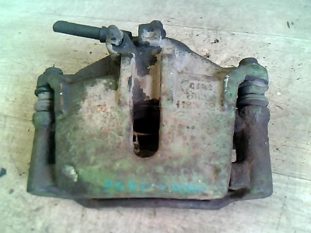 bontott SUZUKI WAGON R PLUS Jobb első Féknyereg Munkahengerrel