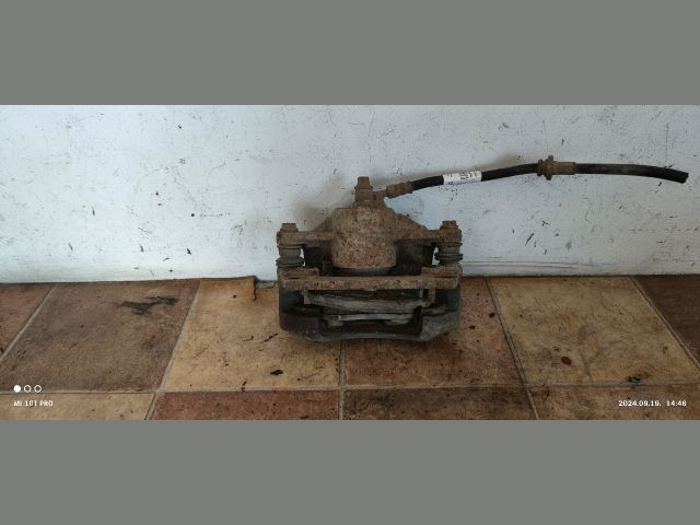 bontott SUZUKI WAGON R PLUS Jobb első Féknyereg Munkahengerrel