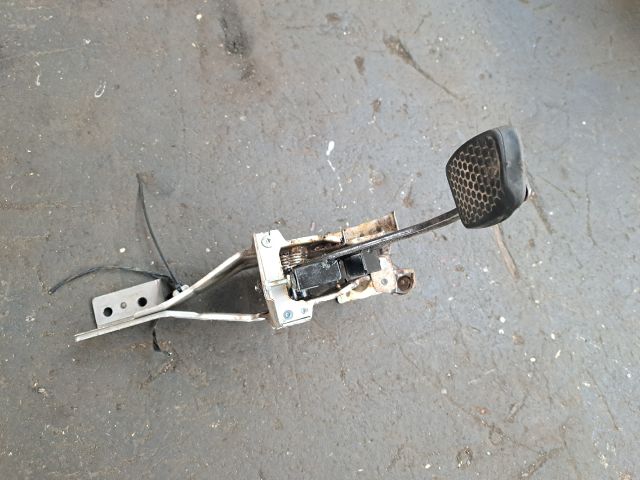 bontott SUZUKI WAGON R PLUS Kuplung Pedál