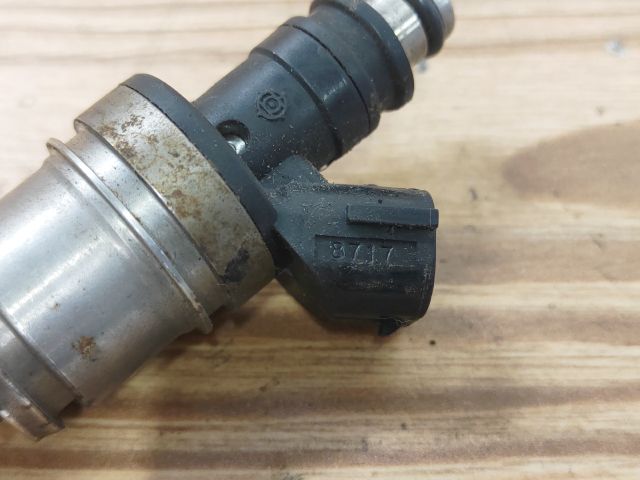 bontott SUZUKI WAGON R PLUS Porlasztó (1 db)