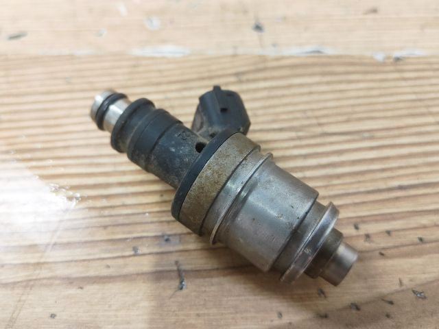 bontott SUZUKI WAGON R PLUS Porlasztó (1 db)