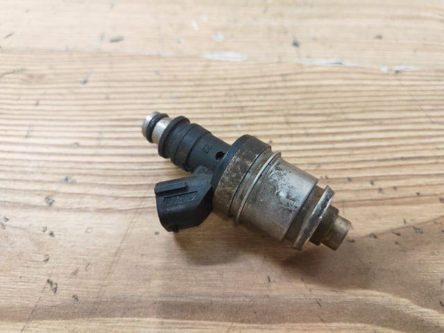 bontott SUZUKI WAGON R PLUS Porlasztó (1 db)