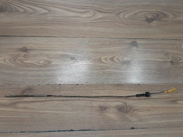 bontott SUZUKI WAGON R PLUS Nívópálca