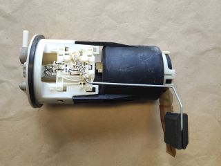 bontott SUZUKI WAGON R PLUS Üzemanyag Szivattyú