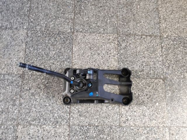 bontott SUZUKI WAGON R PLUS Váltó Kulissza