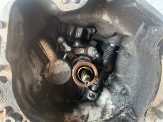 bontott SUZUKI WAGON R PLUS Váltó (Mechanikus)