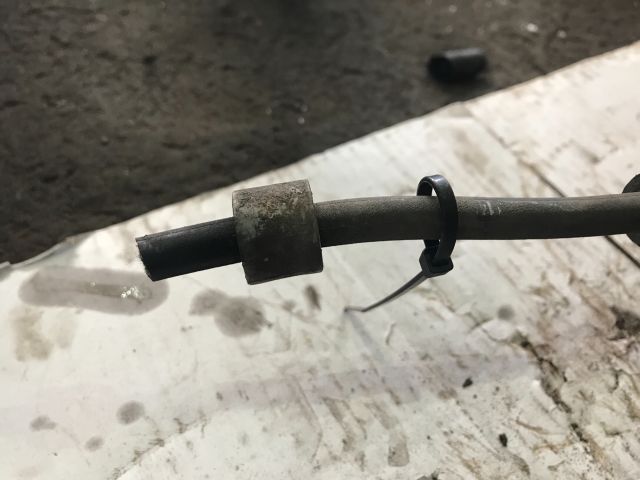 bontott SUZUKI WAGON R PLUS Jobb első Féknyereg Munkahengerrel