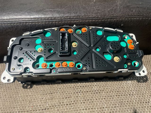 bontott SUZUKI WAGON R PLUS Kilométeróra