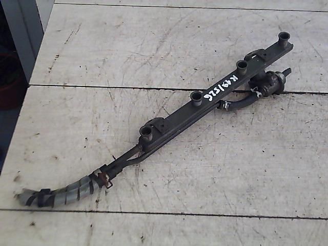 bontott SUZUKI WAGON R PLUS Porlasztó Sor / Híd