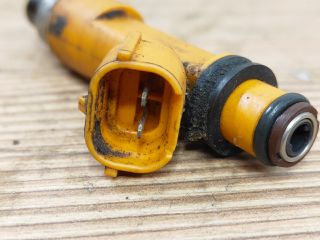 bontott SUZUKI WAGON R PLUS Porlasztó (1 db)