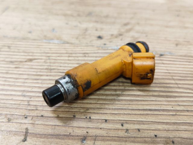 bontott SUZUKI WAGON R PLUS Porlasztó (1 db)