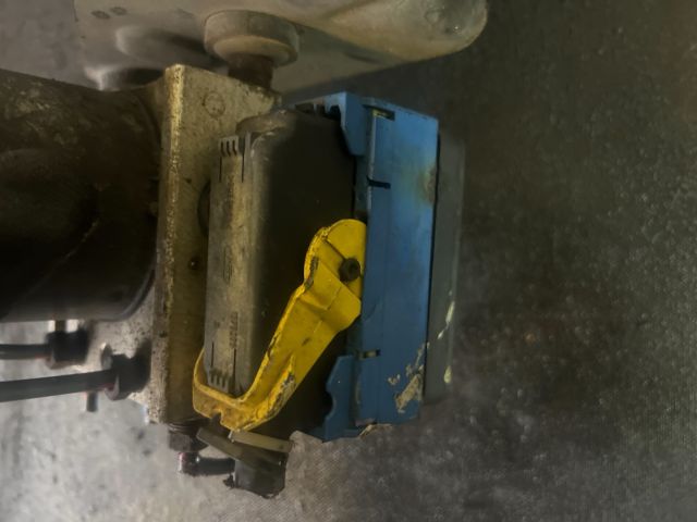 bontott SUZUKI WAGON R PLUS ABS Kocka