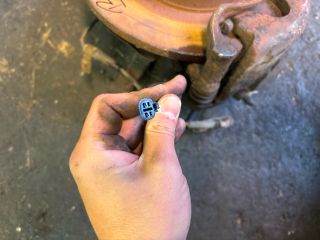 bontott SUZUKI WAGON R PLUS Bal első Csonkállvány Kerékaggyal