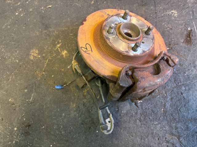 bontott SUZUKI WAGON R PLUS Bal első Csonkállvány Kerékaggyal