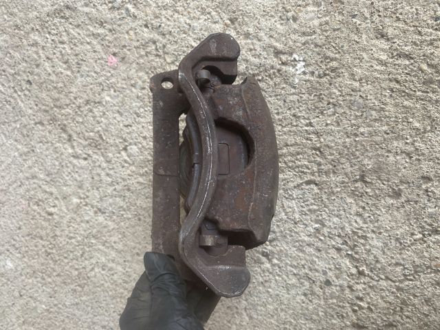 bontott SUZUKI WAGON R PLUS Bal első Féknyereg Munkahengerrel