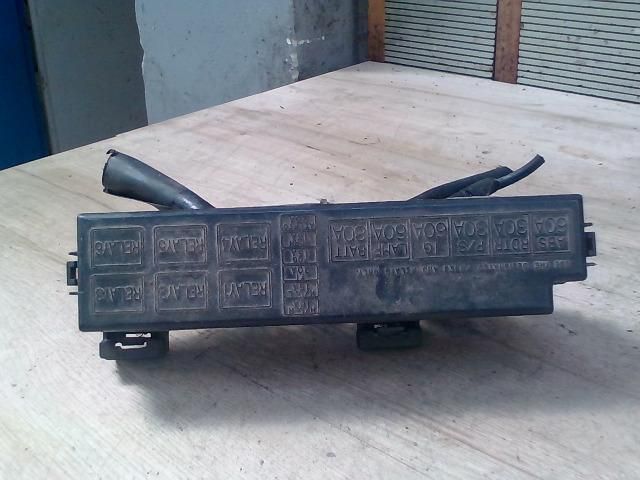 bontott SUZUKI WAGON R PLUS Biztosítéktábla Motortér