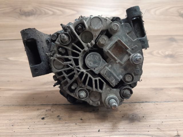 bontott SUZUKI WAGON R PLUS Generátor