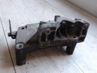 bontott SUZUKI WAGON R PLUS Motor Tartó Bak (Fém)