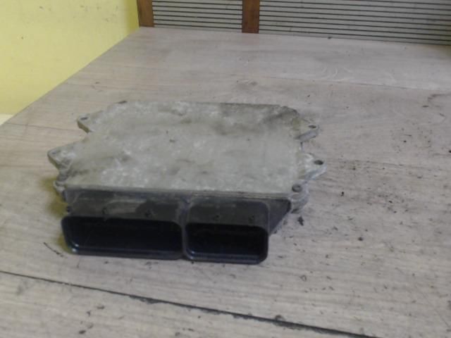 bontott SUZUKI WAGON R PLUS Motorvezérlő