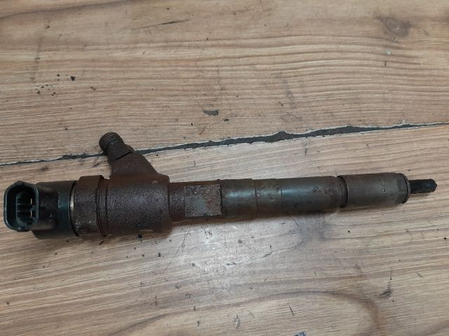 bontott SUZUKI WAGON R PLUS Porlasztó (1 db)