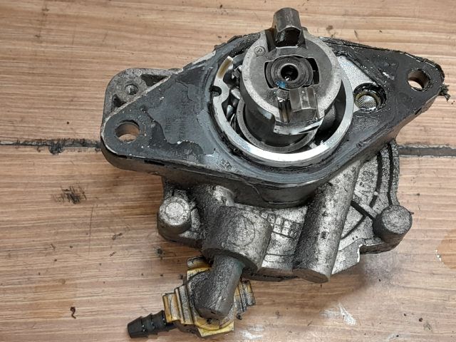 bontott SUZUKI WAGON R PLUS Vákumpumpa