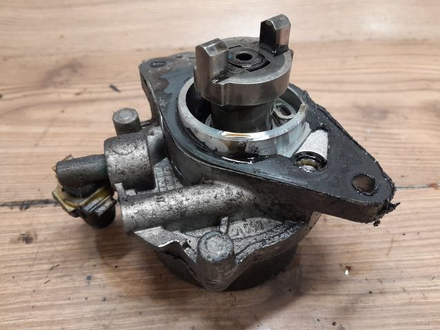 bontott SUZUKI WAGON R PLUS Vákumpumpa