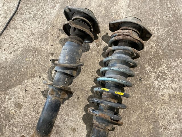 bontott SUZUKI WAGON R PLUS Első Lengéscsillapító Pár