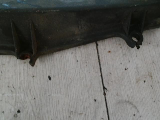 bontott SUZUKI WAGON R PLUS Első Vezérlés Burkolat