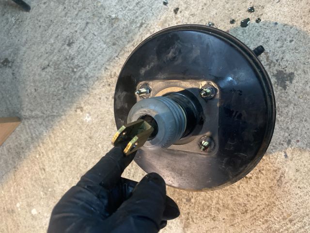 bontott SUZUKI WAGON R PLUS Fékrásegítő