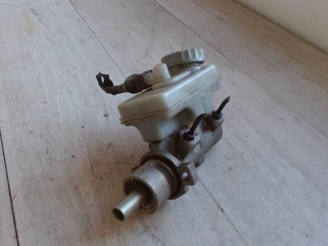 bontott SUZUKI WAGON R PLUS Főfékhenger