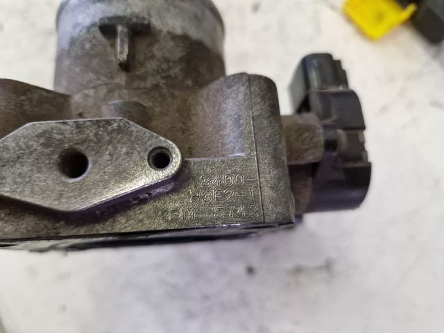 bontott SUZUKI WAGON R PLUS Fojtószelep (Mechanikus)