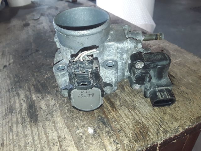 bontott SUZUKI WAGON R PLUS Fojtószelep (Mechanikus)