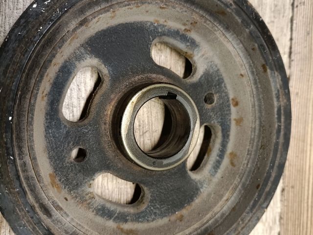 bontott SUZUKI WAGON R PLUS Főtengely Szíjtárcsa